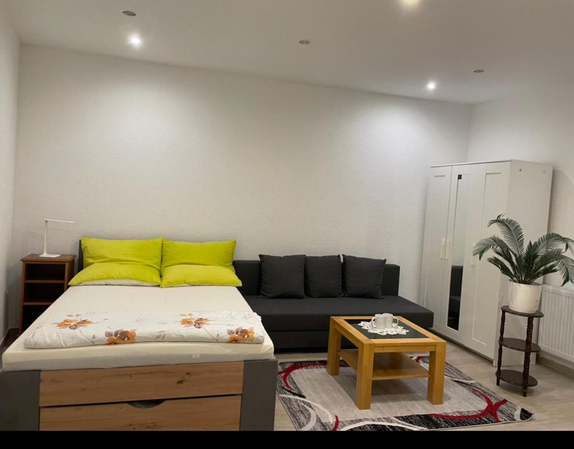 Studio Apartment Zentrum Ruesselsheim Luaran gambar
